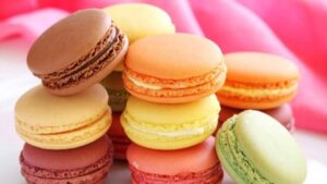 Cách làm bánh Macarons với chân bánh đẹp